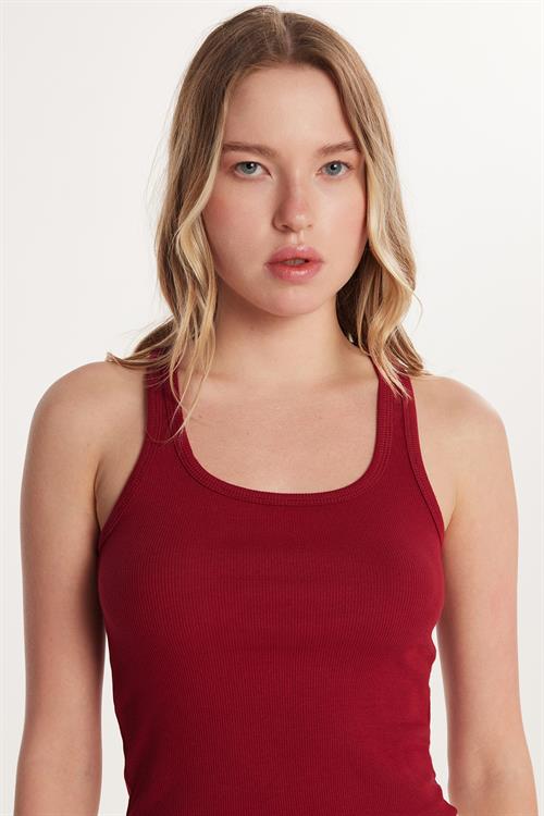 Kadın Slim Fit Dar Kesim İnce Askılı U Yaka Bordo Body Atlet