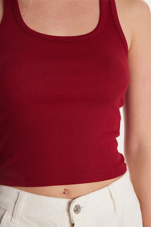Kadın Slim Fit Dar Kesim İnce Askılı U Yaka Bordo Body Atlet
