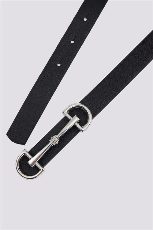Kadın Modern Gümüş Renk Metal Tokalı110 cm Standart Beden Siyah Kadın Kemer 