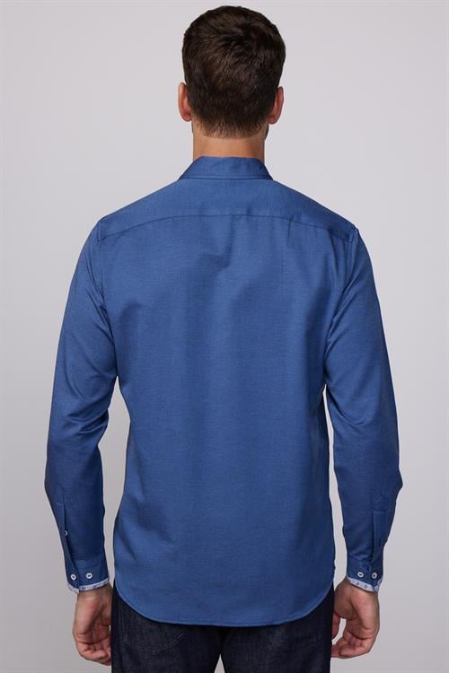 Erkek Regular Fit Klasik Kesim Pamuklu Oxford Doku Tek Cepli İndigo Düğmeli Yaka Gömlek