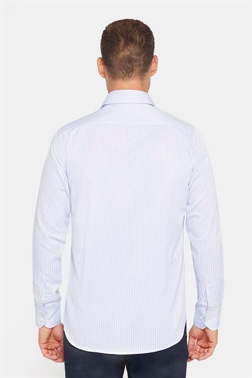Erkek Regular Fit Klasik Kesim Pamuklu Kolay Ütü Çizgili Gömlek