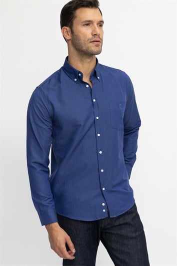 Erkek Regular Fit Klasik Kesim Oxford Doku Yaka Düğmeli Cepli Nakışlı İndigo Gömlek