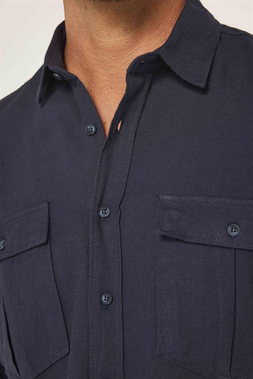 Erkek Regular Fit Klasik Kesim Oversize %100 Pamuk Keten Doku Çift Cep Füme Gömlek