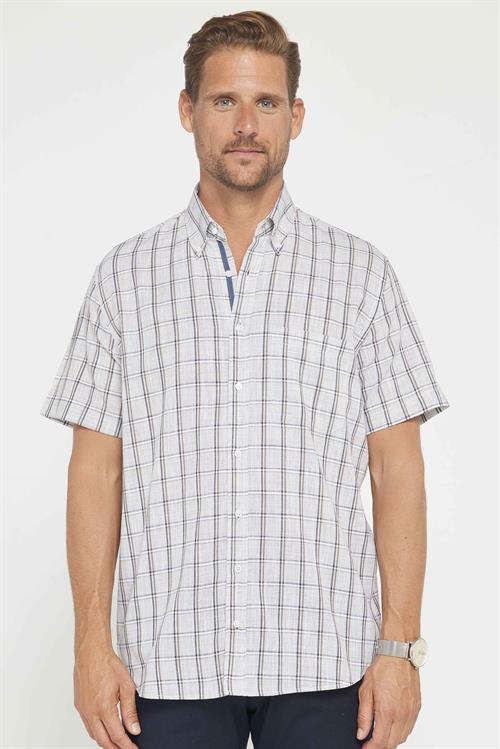 Erkek Regular Fit Klasik Kesim Oversize %100 Pamuk Keten Doku Tek Cep Kareli Düğmeli Yaka Gömlek