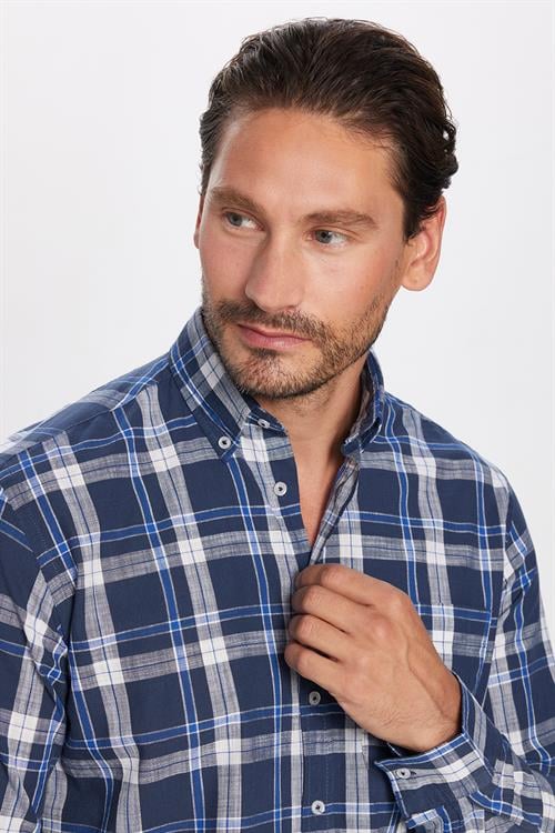 Erkek Regular Fit Klasik Kesim Oversize %100 Pamuk Keten Doku Tek Cep Kareli Düğmeli Yaka Gömlek