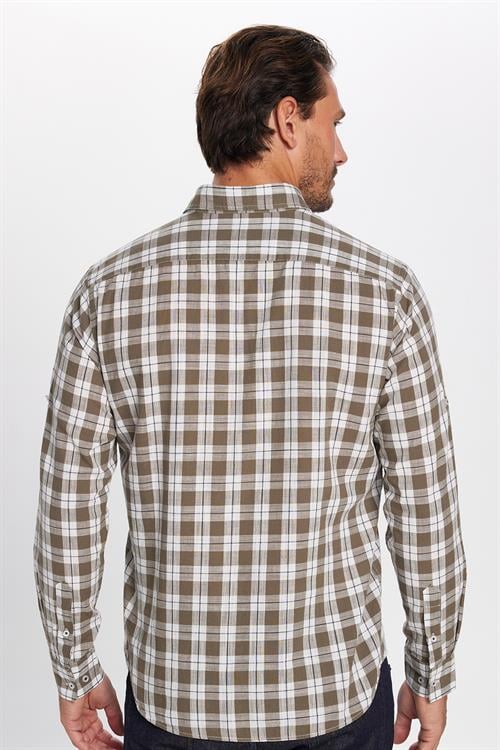 Erkek Regular Fit Klasik Kesim Oversize %100 Pamuk Keten Doku Tek Cep Kareli Düğmeli Yaka Gömlek