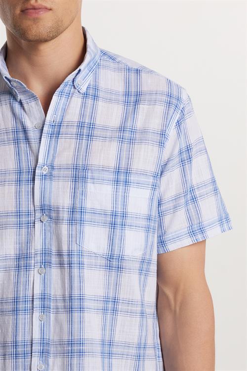 Erkek Regular Fit Klasik Kesim Oversize %100 Pamuk Keten Doku Tek Cepli Kareli Kısa Kollu Düğmeli Yaka Gömlek