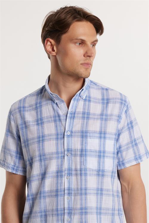 Erkek Regular Fit Klasik Kesim Oversize %100 Pamuk Keten Doku Tek Cepli Kareli Kısa Kollu Düğmeli Yaka Gömlek