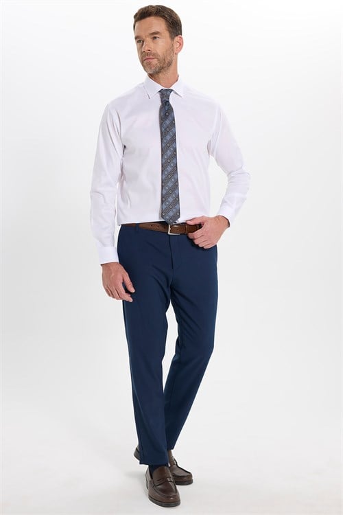 Erkek Regular Fit Rahat Kesim Beyaz Non-Iron Pamuklu  Gömlek
