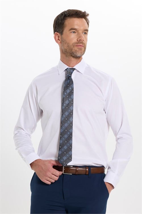 Erkek Regular Fit Rahat Kesim Beyaz Non-Iron Pamuklu  Gömlek
