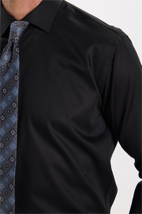 Erkek Regular Fit Rahat Kesim Siyah Non-Iron Pamuklu  Gömlek