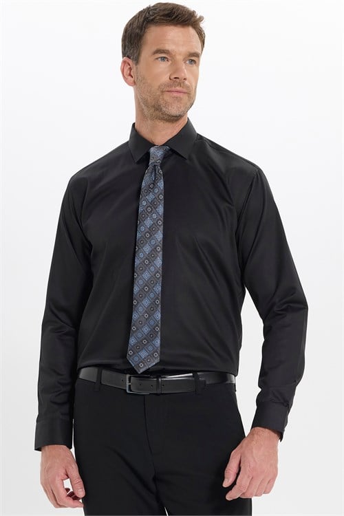 Erkek Regular Fit Rahat Kesim Siyah Non-Iron Pamuklu  Gömlek