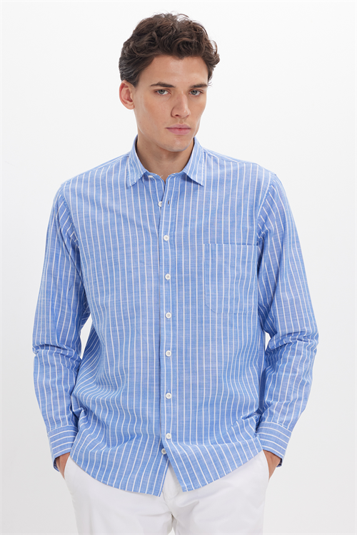 Erkek Regular Fit Klasik Kesim Oversize Uzun Kollu %100 Pamuk Keten Doku Tek Cepli Mavi Çizgili Gömlek