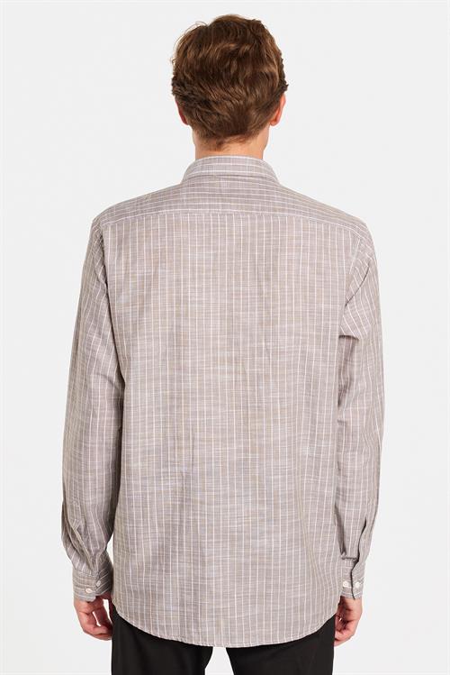 Erkek Regular Fit Klasik Kesim Oversize Uzun Kollu %100 Pamuk Keten Doku Tek Cepli Çizgili Kahverengi Gömlek