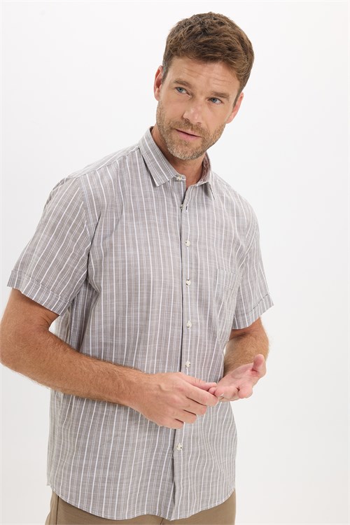 Erkek Regular Fit Klasik Kesim Oversize %100 Pamuk Kısa Kollu Keten Doku Tek Cep Çizgili Gömlek