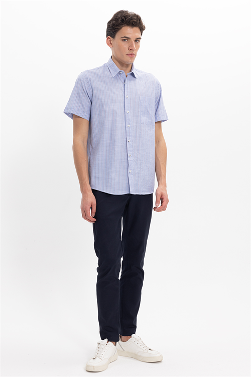 Erkek Regular Fit Klasik Kesim Oversize %100 Pamuk Keten Doku Tek Cepli Çizgili Kısa Kollu Mavi Gömlek