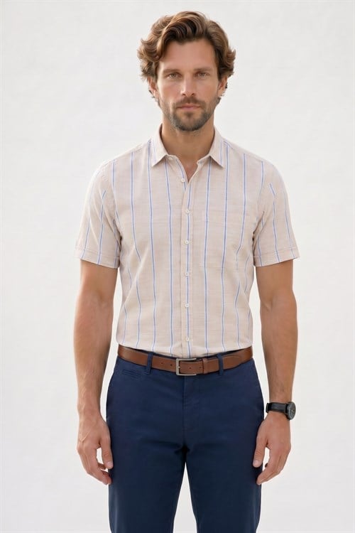 Erkek Regular Fit Klasik Kesim Oversize %100 Pamuk Keten Doku Tek Cepli Çizgili Kısa Kollu Bej Gömlek
