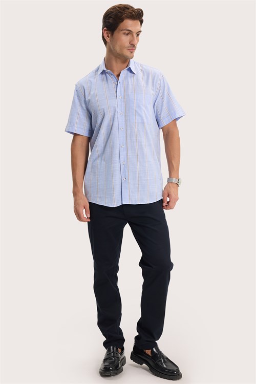 Erkek Regular Fit Klasik Kesim Oversize %100 Pamuk Keten Doku Tek Cepli Çizgili Kısa Kollu Mavi Gömlek
