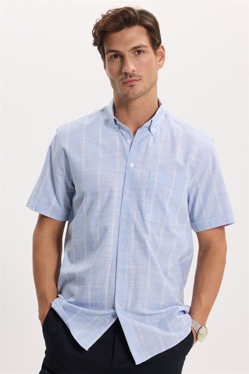 Erkek Regular Fit Klasik Kesim Oversize %100 Pamuk Keten Doku Tek Cepli Çizgili Kısa Kollu Mavi Gömlek