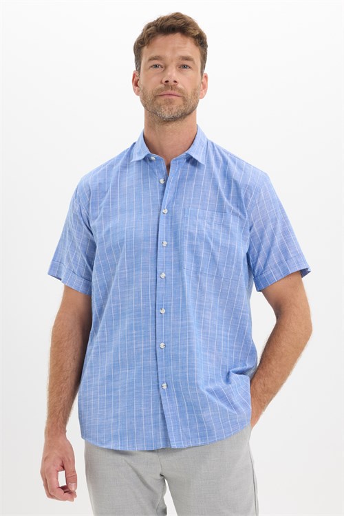 Erkek Regular Fit Klasik Kesim Oversize %100 Pamuk Keten Doku Tek Cepli Çizgili Kısa Kollu Saks Mavi Gömlek