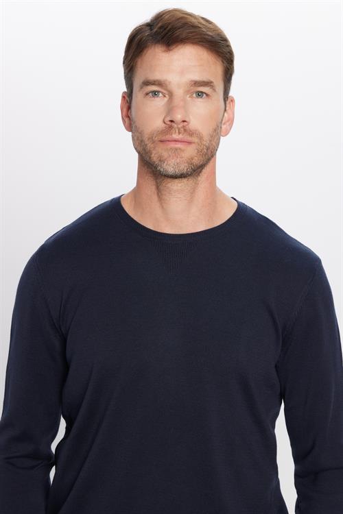 Erkek Standart Fit Normal Kesim Bisiklet Yaka Lacivert Triko Kazak