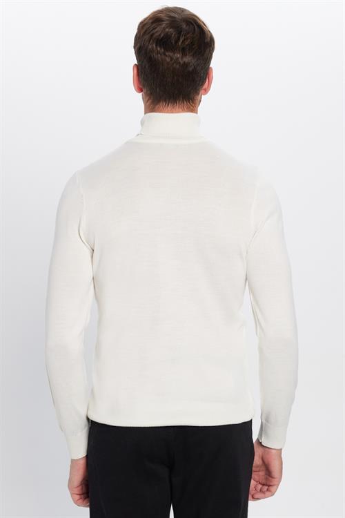Erkek Slim Fit Dar Kesim Tam Boğazlı Yaka Düz Yün Beyaz Triko Kazak