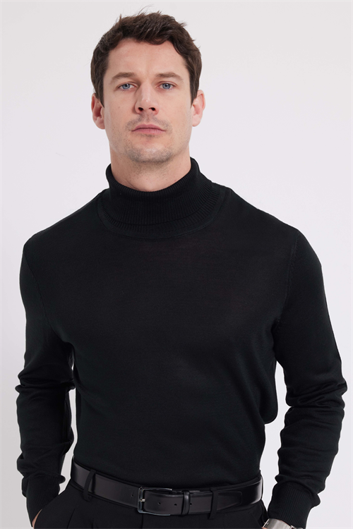 Erkek Slim Fit Tam Boğazlı Yaka Düz Yün Triko Kazak