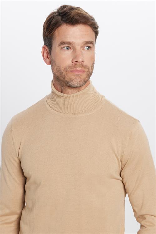 Erkek Slim Fit Dar Kesim Tam Boğazlı Yaka Düz Yün Taş Triko Kazak