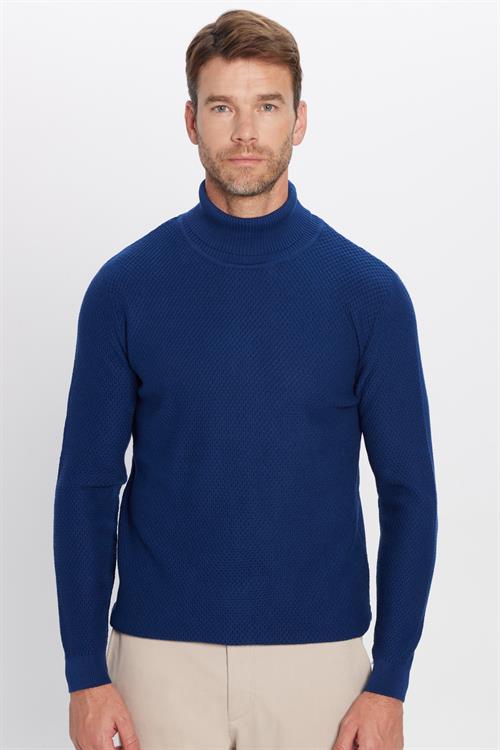 Erkek Slim Fit Balıkçı Yaka Desenli Sax Mavi Triko Kazak