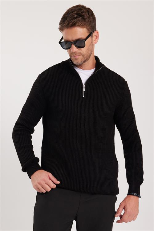 Erkek Slim Fit Dar Kesim Fermuarlı Siyah Dik Yaka Triko Kazak