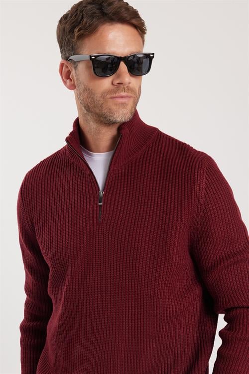 Erkek Slim Fit Dar Kesim Fermuarlı Bordo Dik Yaka Triko Kazak