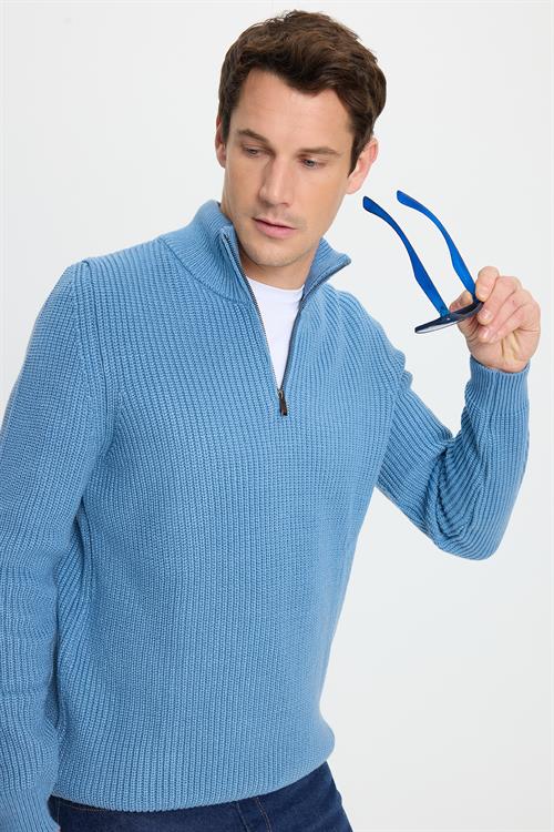 Erkek Slim Fit Dar Kesim Fermuarlı İndigo Dik Yaka Triko Kazak