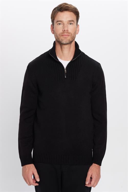 Erkek Slim Fit Dar Kesim Armürlü Fermuarlı Siyah Dik Yaka Kazak
