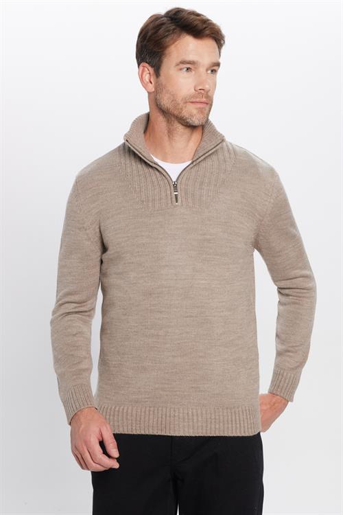 Erkek Slim Fit Dar Kesim Armürlü Fermuarlı Kahve Dik Yaka Kazak