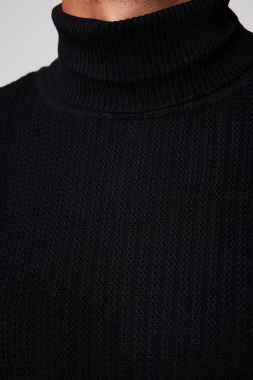 Erkek Slim Fit Tam Boğazlı Tüylenmeye Karşı Dirençli Siyah Kazak