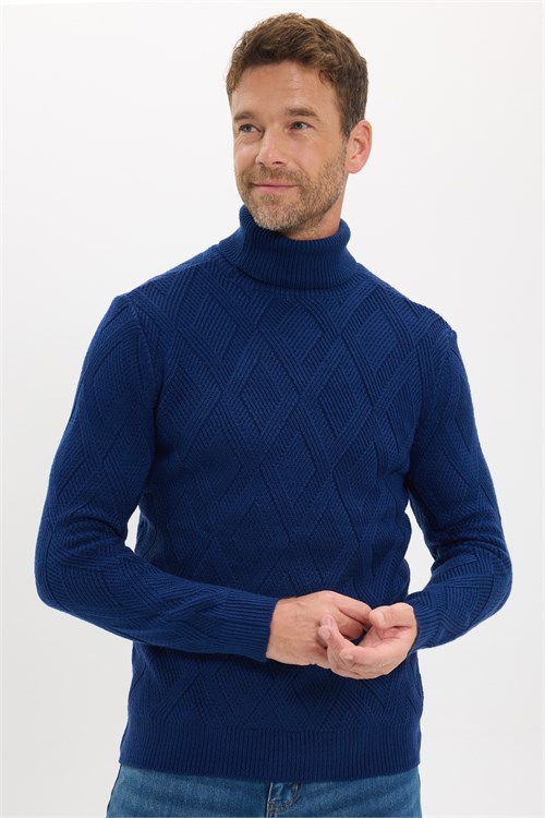 Slim Fit Dar Kesim Tam Balıkçı Yaka Desenli Sax Mavi Erkek Triko Kazak