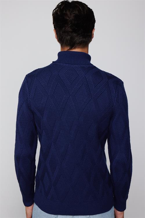 Slim Fit Dar Kesim Tam Balıkçı Yaka Desenli Sax Mavi Erkek Triko Kazak