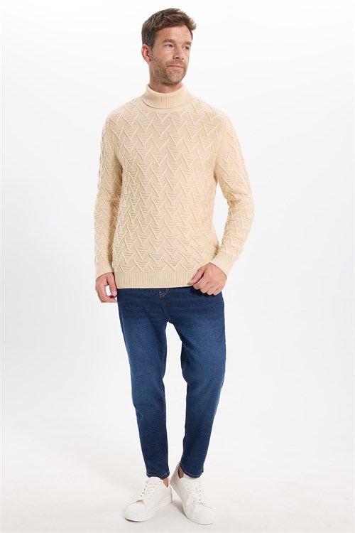 Slim Fit Dar Kesim Tam Balıkçı Yaka Desenli Bej Erkek Triko Kazak