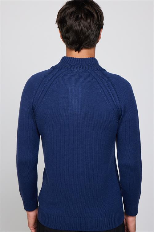 Erkek Slim Fit Dar Kesim Dik Yaka Düğmeli Lacivert Triko Kazak