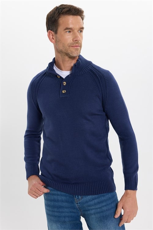 Erkek Slim Fit Dar Kesim Dik Yaka Düğmeli Lacivert Triko Kazak