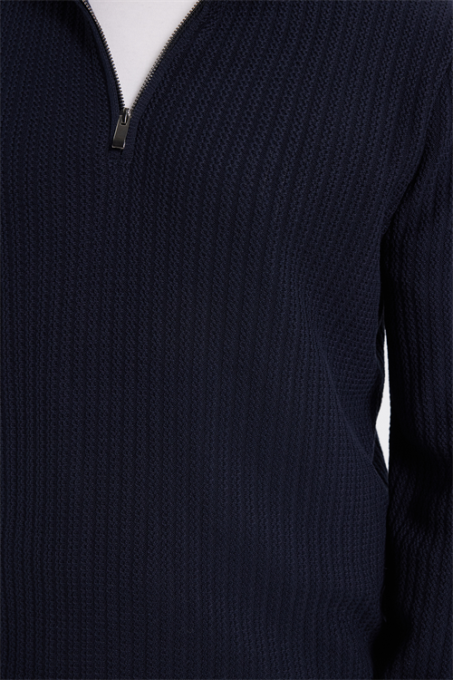 Erkek Slim Fit Dar Kesim Dik Yaka Fermuarlı Desenli Lacivert Triko Kazak
