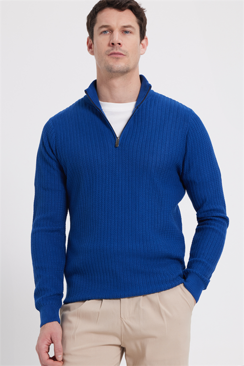Slim Fit Dar Kesim Dik Yaka Fermuarlı Desenli Saks Mavi Erkek Triko Kazak