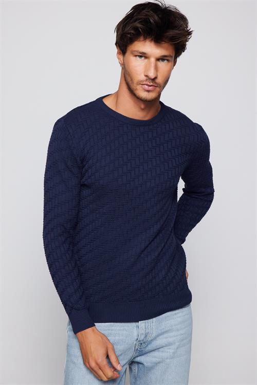 Erkek Slim Fit Dar Kesim Bisiklet Yaka Desenli Lacivert Triko Kazak