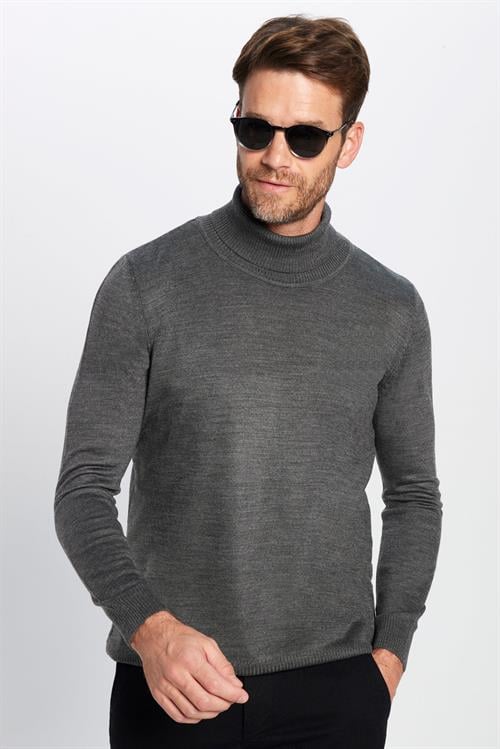 Erkek Slim Fit Dar Kesim Yumuşak Dokulu Tüylenmeyen Gri Tam Balıkçı Yaka Triko Kazak