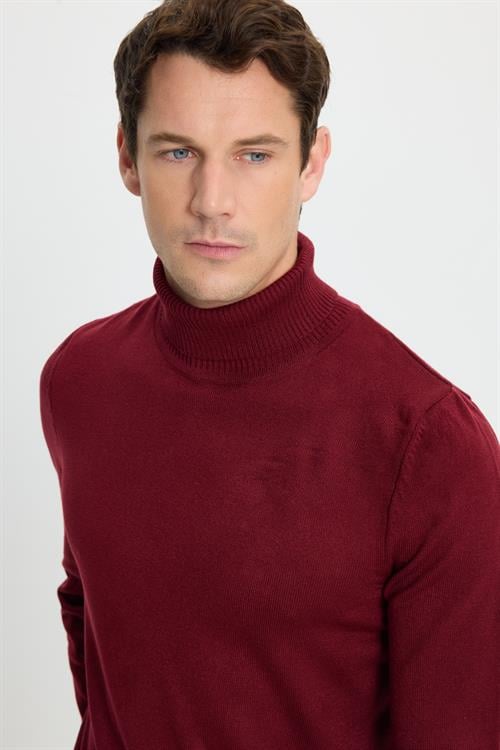 Erkek Slim Fit Dar Kesim Yumuşak Dokulu Tüylenmeyen Bordo Tam Balıkçı Yaka Triko Kazak
