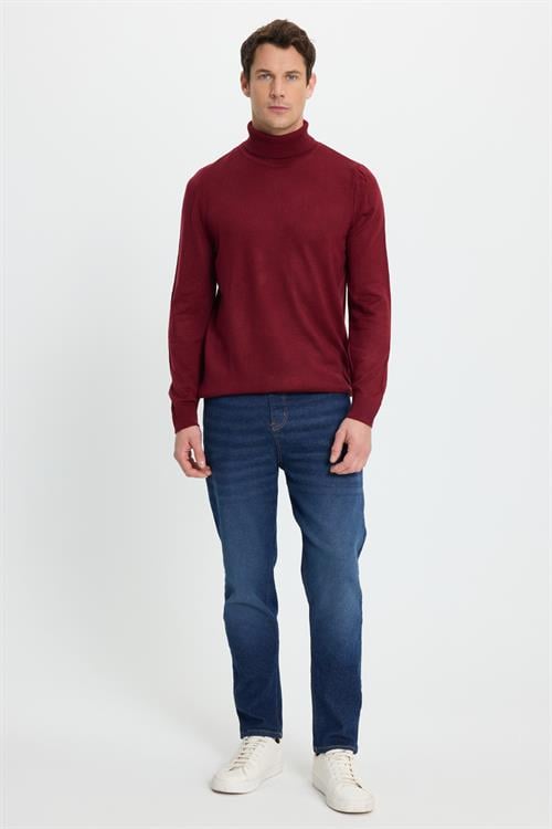 Erkek Slim Fit Dar Kesim Yumuşak Dokulu Tüylenmeyen Bordo Tam Balıkçı Yaka Triko Kazak