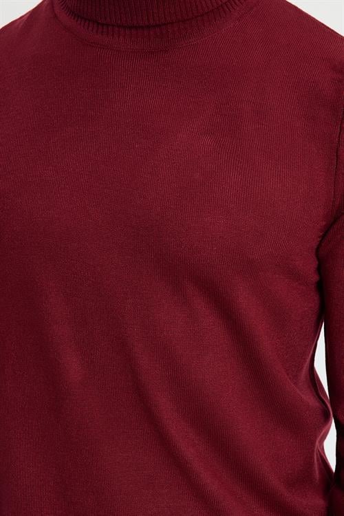 Erkek Slim Fit Dar Kesim Yumuşak Dokulu Tüylenmeyen Bordo Tam Balıkçı Yaka Triko Kazak