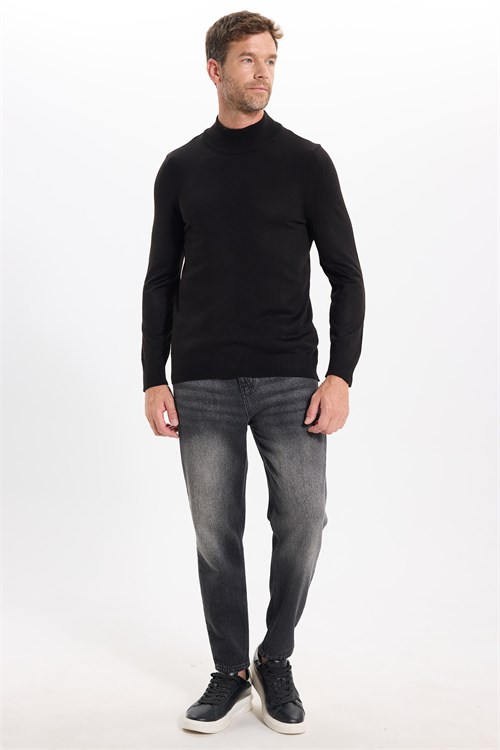 Erkek Slim Fit Dar Kesim Yumuşak Dokulu Tüylenmeyen Siyah Yarım Balıkçı Yaka Triko Kazak