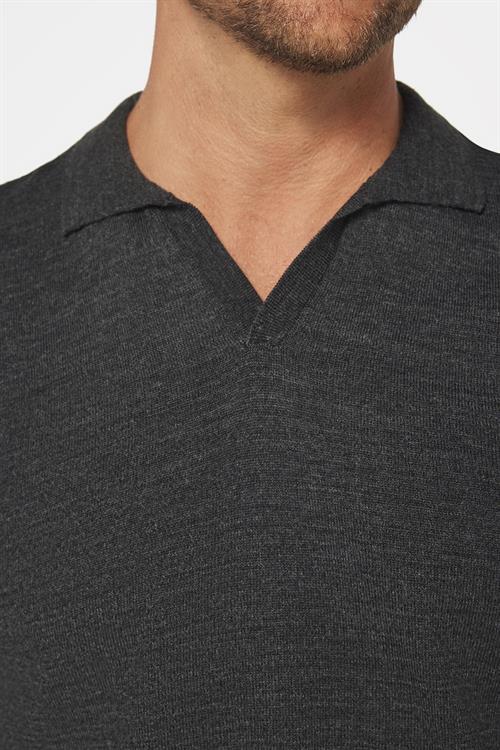 Erkek Slim Fit Dar Kesim Polo V Yaka Antrasit Triko Kazak