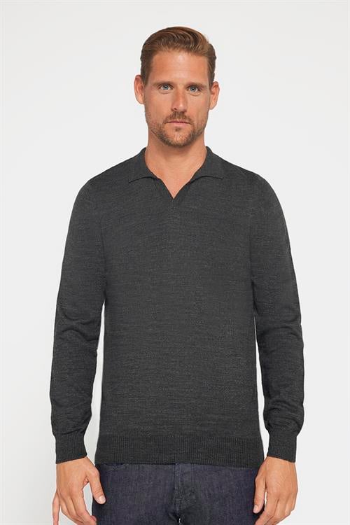 Erkek Slim Fit Dar Kesim Polo V Yaka Antrasit Triko Kazak